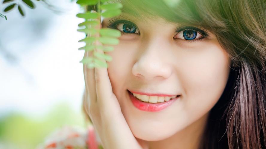 福建连江：高温酷暑 亲海游火热